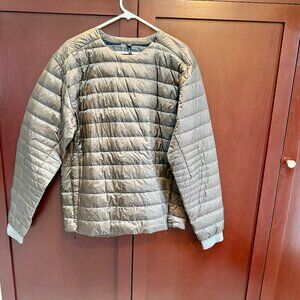 Lululemon Down Filled Sweatshirt Side 1/4 Zip Women's Size L.  Unisex item